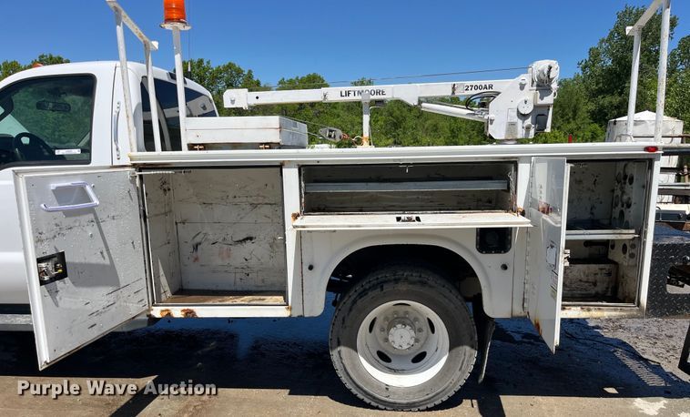 image for item LD9536 2008 Ford  F550 Super Duty XL utility / service truck