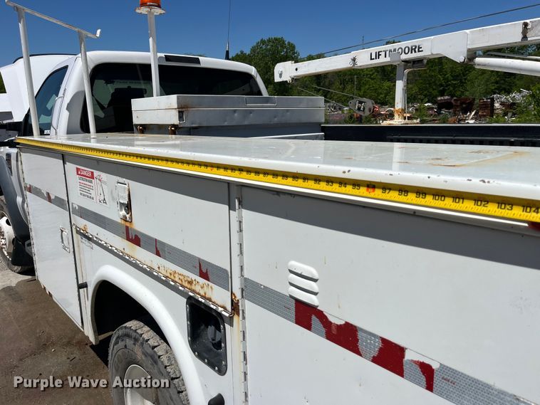 image for item LD9536 2008 Ford  F550 Super Duty XL utility / service truck