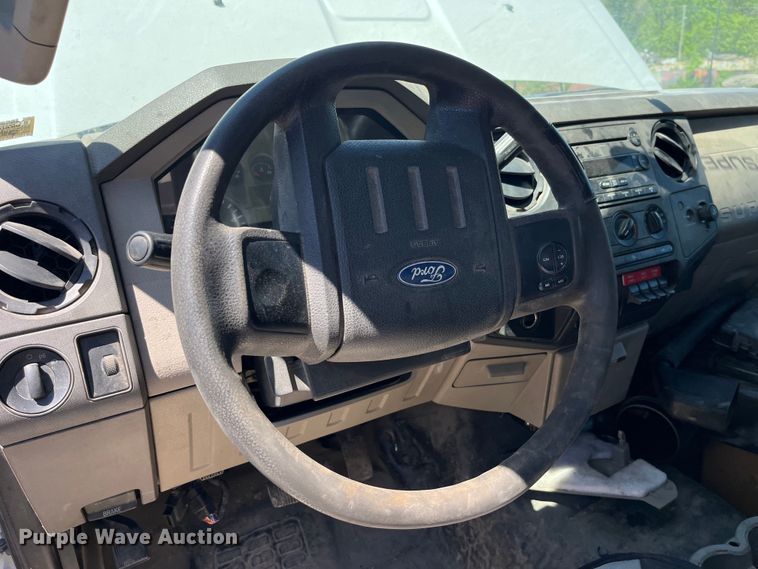 image for item LD9536 2008 Ford  F550 Super Duty XL utility / service truck