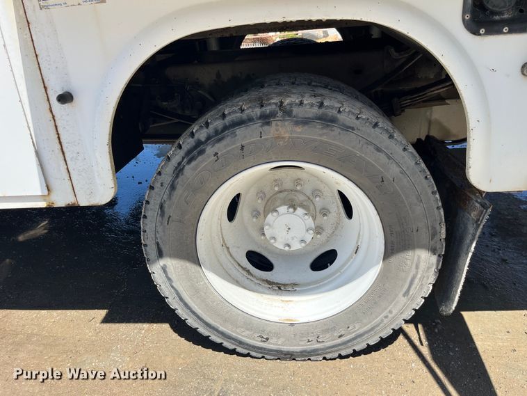 image for item LD9536 2008 Ford  F550 Super Duty XL utility / service truck