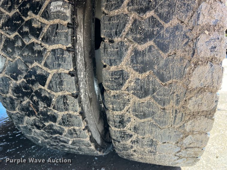 image for item LD9536 2008 Ford  F550 Super Duty XL utility / service truck