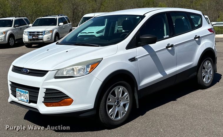 image for item LR9327 2013 Ford Escape  SUV