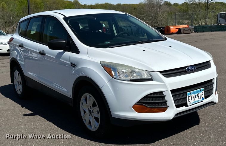 image for item LR9327 2013 Ford Escape  SUV