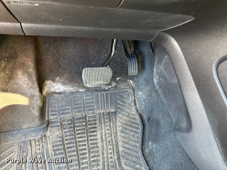 image for item LR9327 2013 Ford Escape  SUV