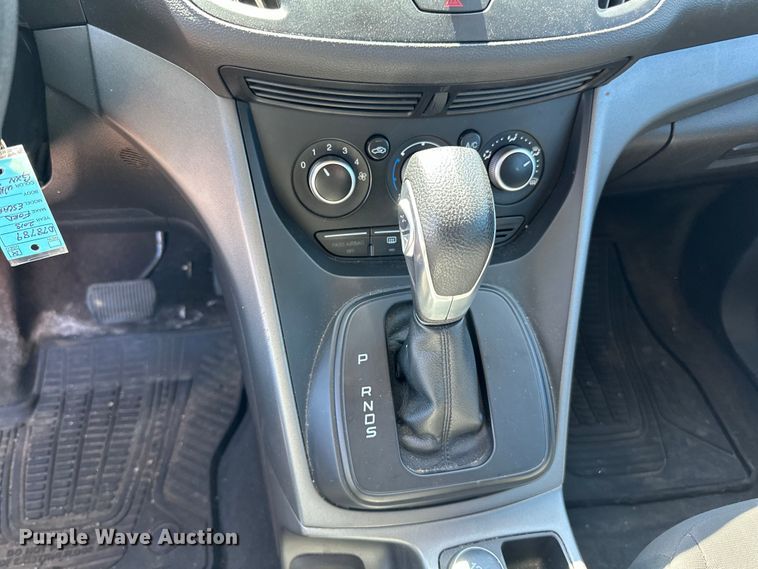 image for item LR9327 2013 Ford Escape  SUV