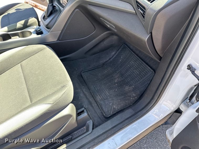 image for item LR9327 2013 Ford Escape  SUV