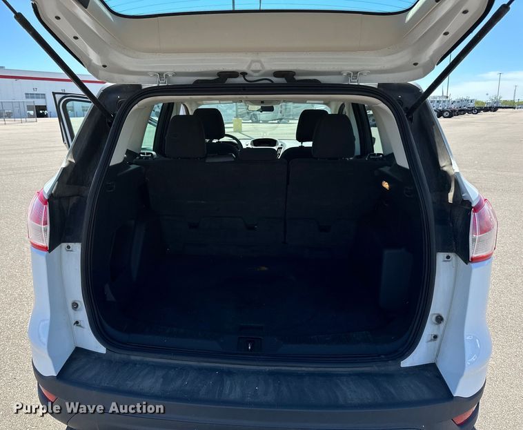 image for item LR9327 2013 Ford Escape  SUV