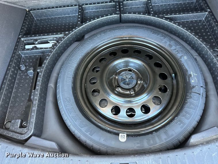 image for item LR9327 2013 Ford Escape  SUV