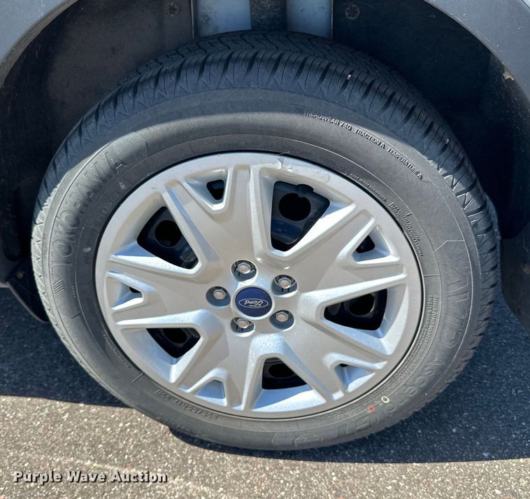 image for item LR9327 2013 Ford Escape  SUV