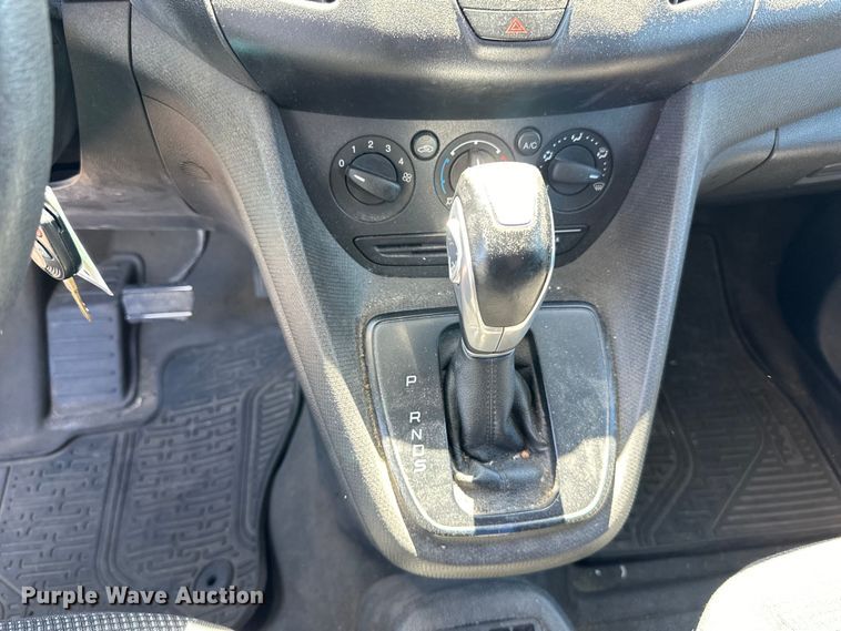 image for item LR9328 2014 Ford  Transit connect van