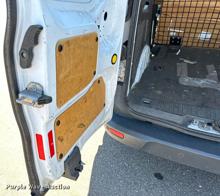 image for item LR9328 2014 Ford  Transit connect van