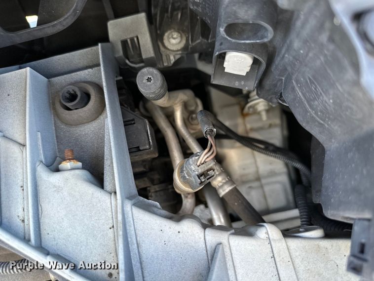 image for item LR9328 2014 Ford  Transit connect van