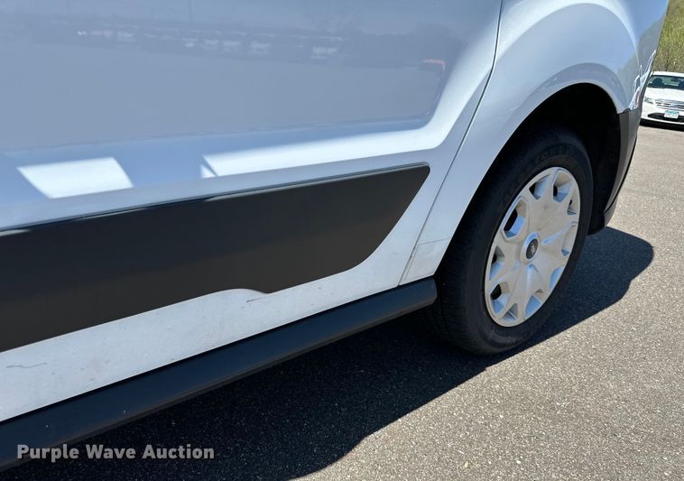 image for item LR9329 2015 Ford  Transit connect  van