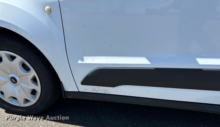 image for item LR9329 2015 Ford  Transit connect  van