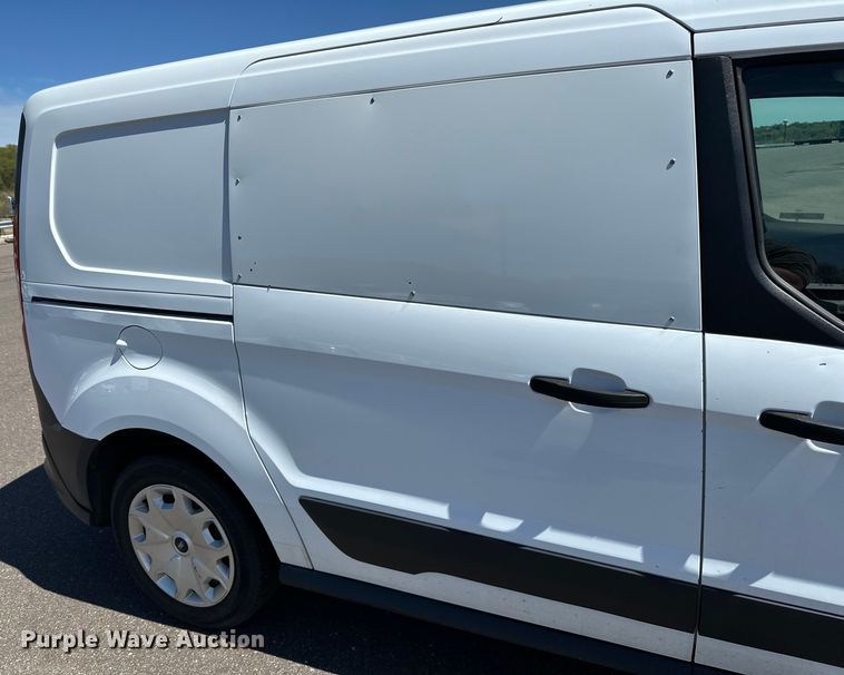 image for item LR9329 2015 Ford  Transit connect  van