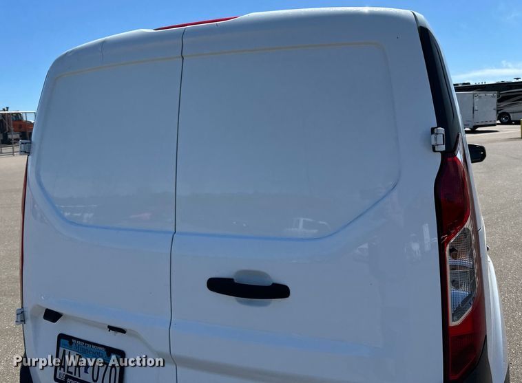 image for item LR9329 2015 Ford  Transit connect  van