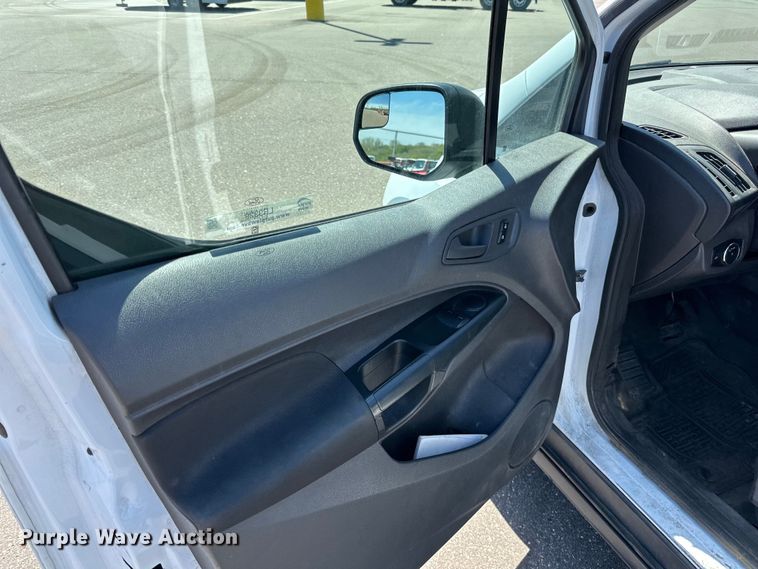 image for item LR9329 2015 Ford  Transit connect  van