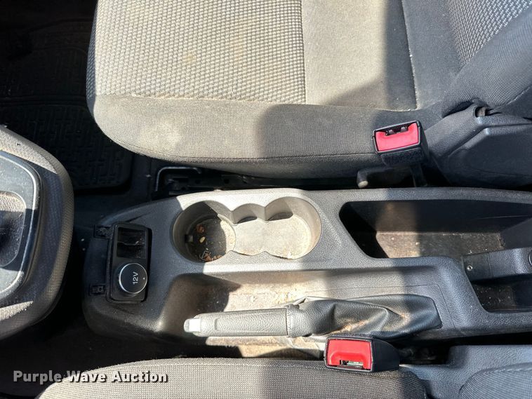 image for item LR9329 2015 Ford  Transit connect  van