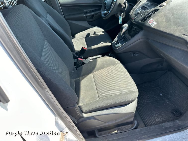 image for item LR9329 2015 Ford  Transit connect  van