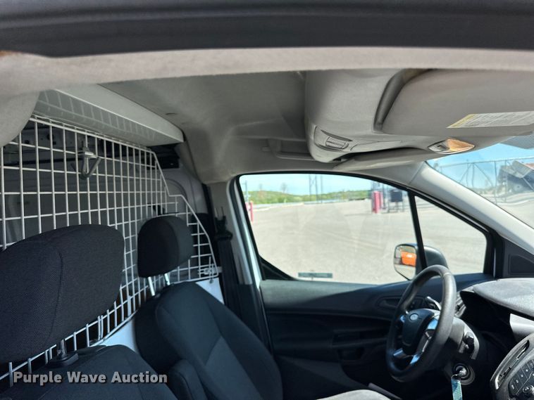 image for item LR9329 2015 Ford  Transit connect  van