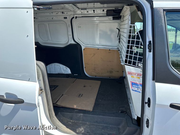 image for item LR9329 2015 Ford  Transit connect  van