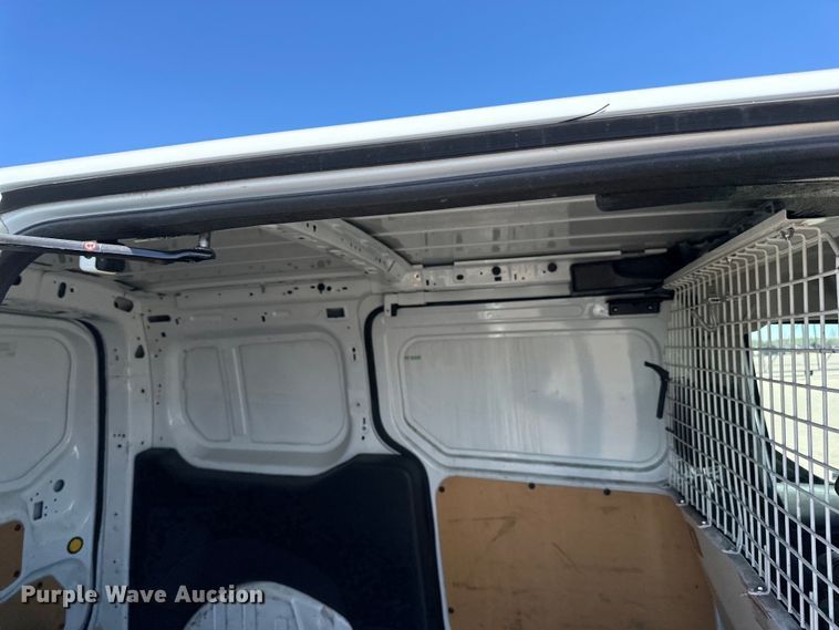 image for item LR9329 2015 Ford  Transit connect  van