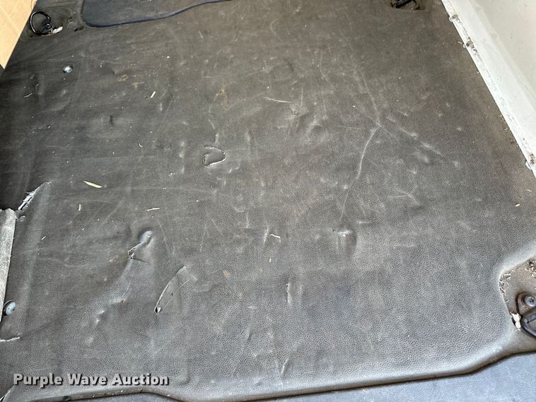 image for item LR9329 2015 Ford  Transit connect  van