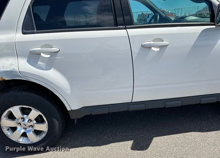 image for item LR9330 2012 Ford  Escape  