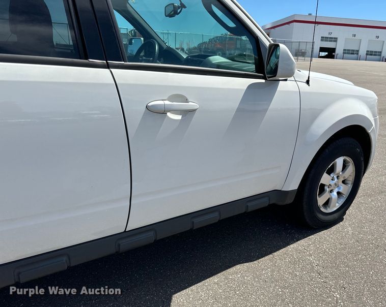 image for item LR9330 2012 Ford  Escape  