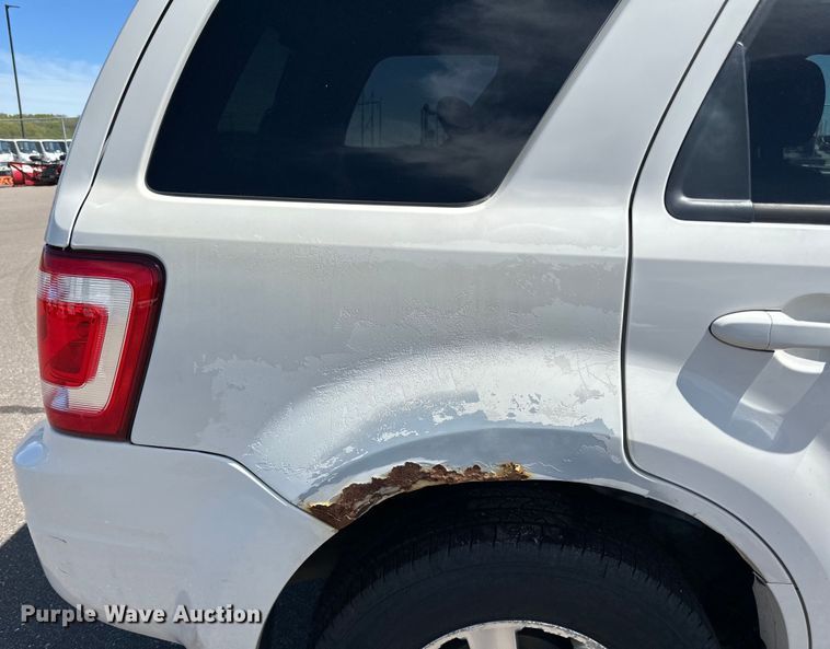 image for item LR9330 2012 Ford  Escape  