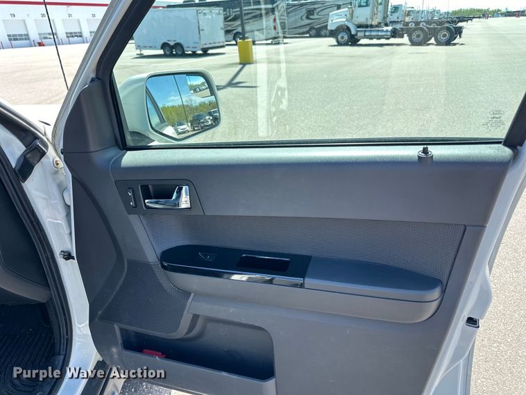 image for item LR9330 2012 Ford  Escape  