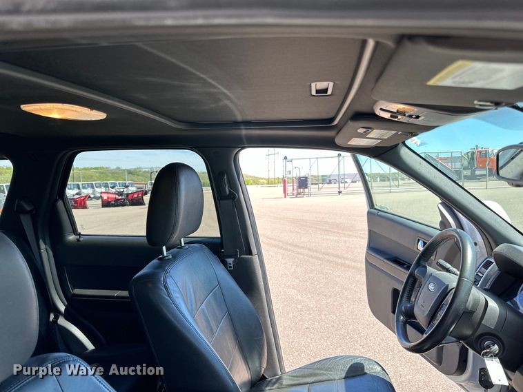 image for item LR9330 2012 Ford  Escape  