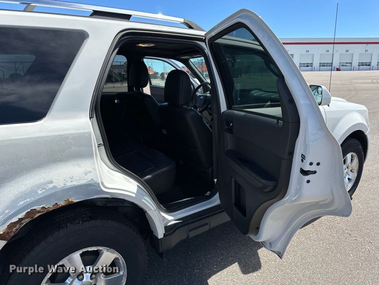 image for item LR9330 2012 Ford  Escape  