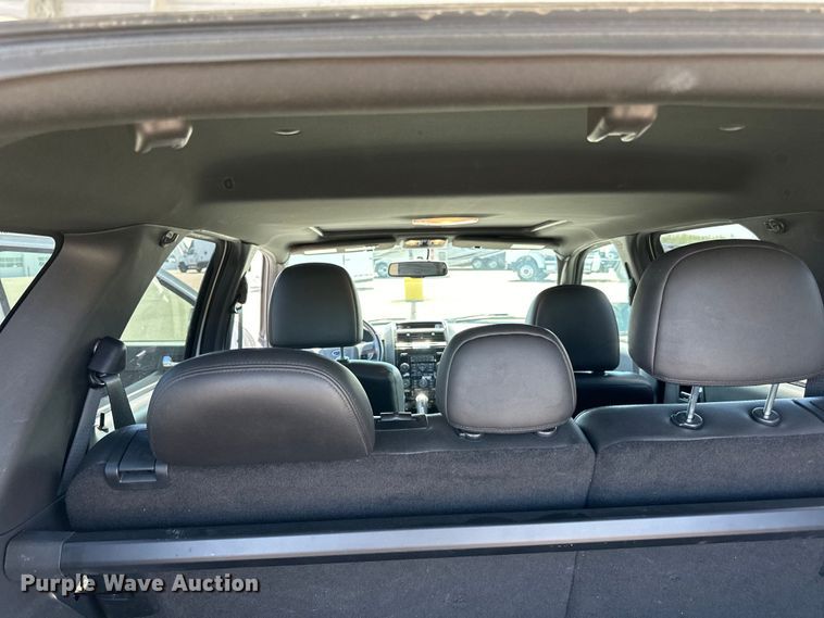 image for item LR9330 2012 Ford  Escape  