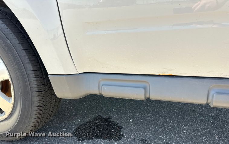 image for item LR9330 2012 Ford  Escape  