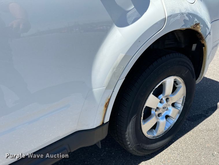 image for item LR9330 2012 Ford  Escape  