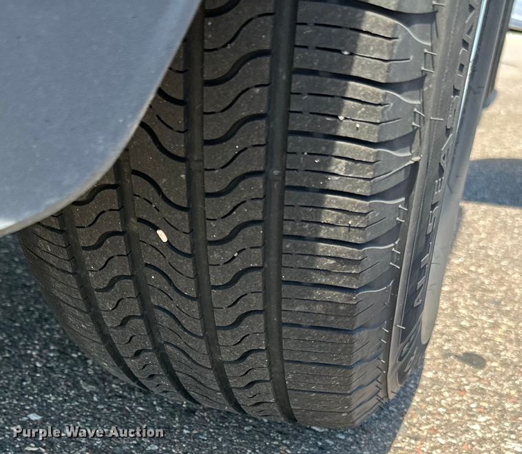 image for item LR9330 2012 Ford  Escape  