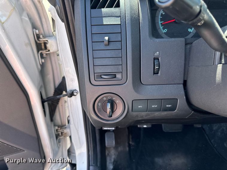 image for item LR9331 2012 Ford Escape  