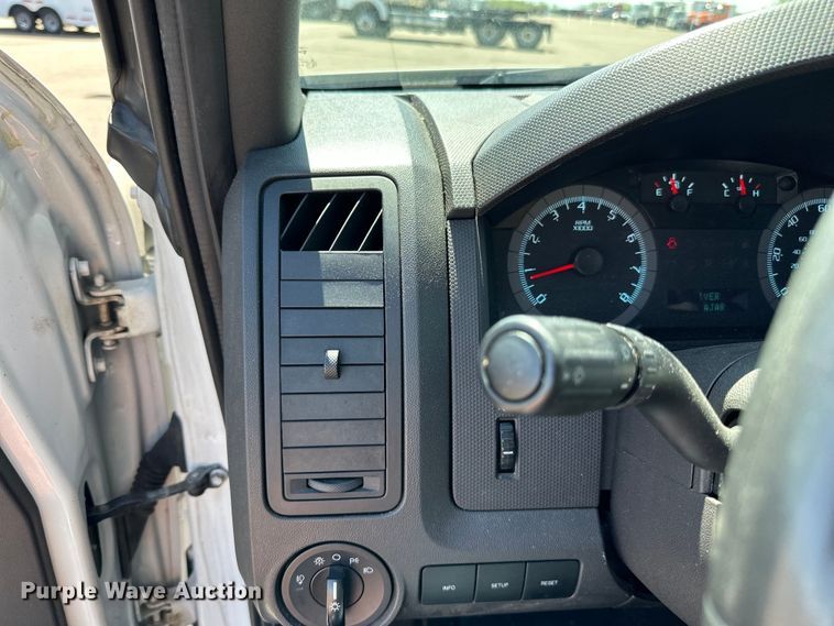 image for item LR9331 2012 Ford Escape  