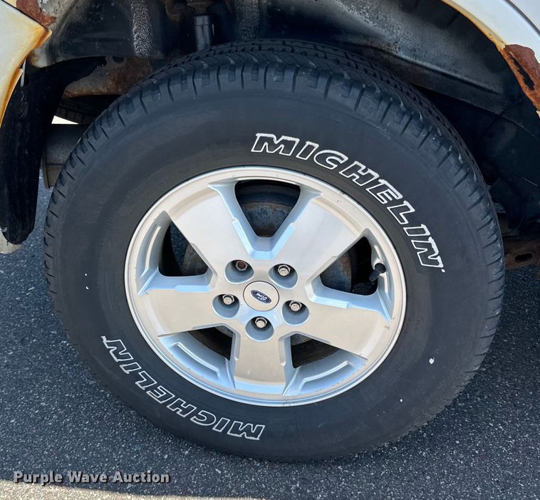 image for item LR9331 2012 Ford Escape  