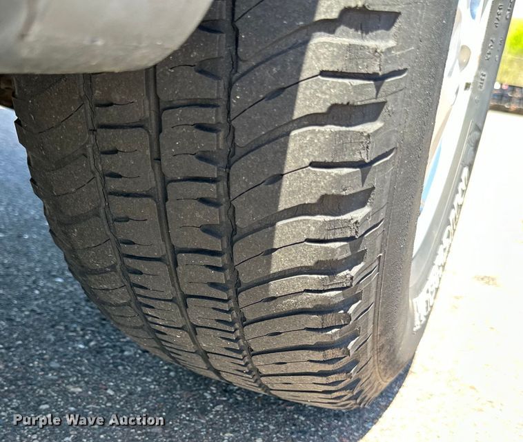 image for item LR9331 2012 Ford Escape  