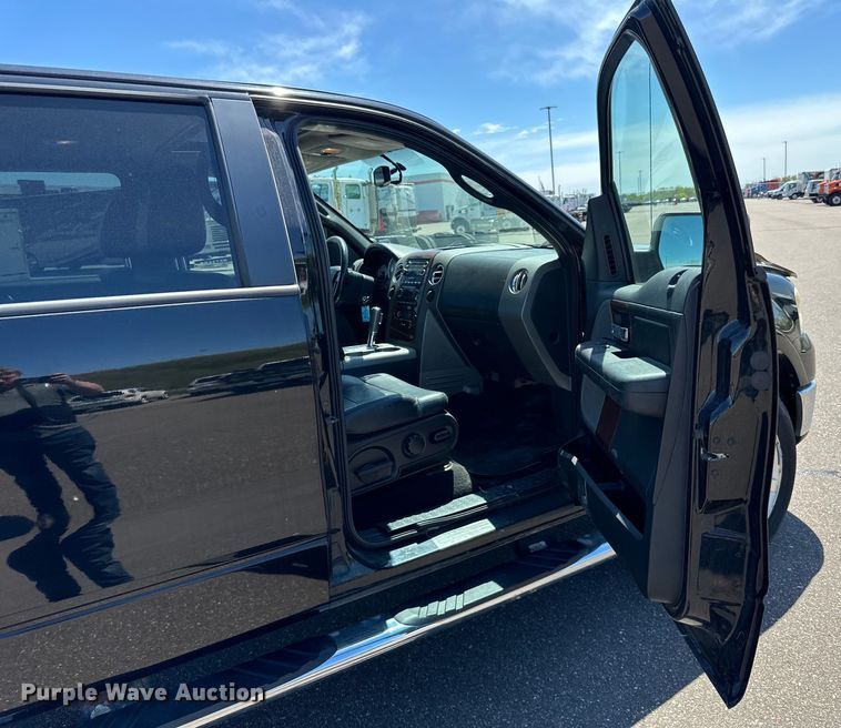 image for item LR9333 2008 Ford  F150 SuperCrew pickup truck