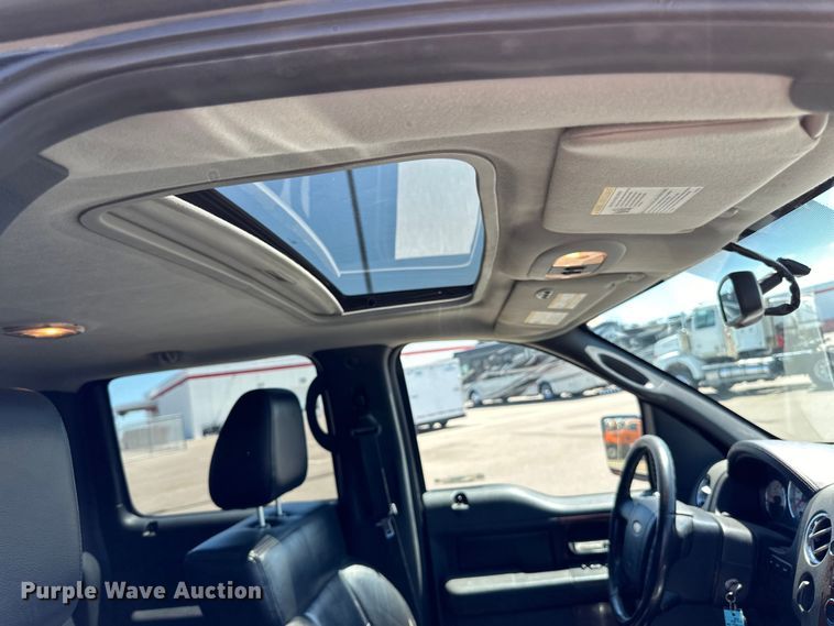 image for item LR9333 2008 Ford  F150 SuperCrew pickup truck