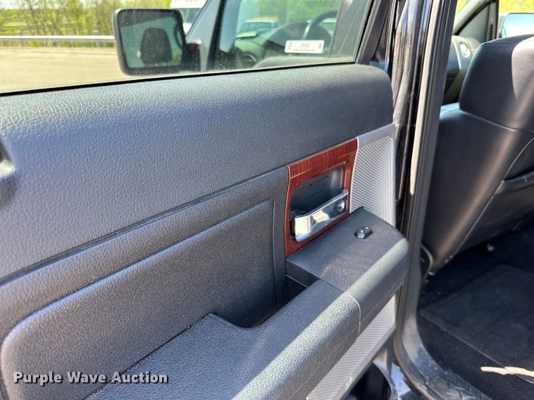 image for item LR9333 2008 Ford  F150 SuperCrew pickup truck