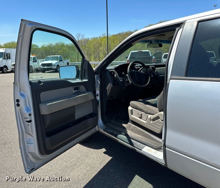 image for item LR9334 2009 Ford  F150 SuperCab pickup truck