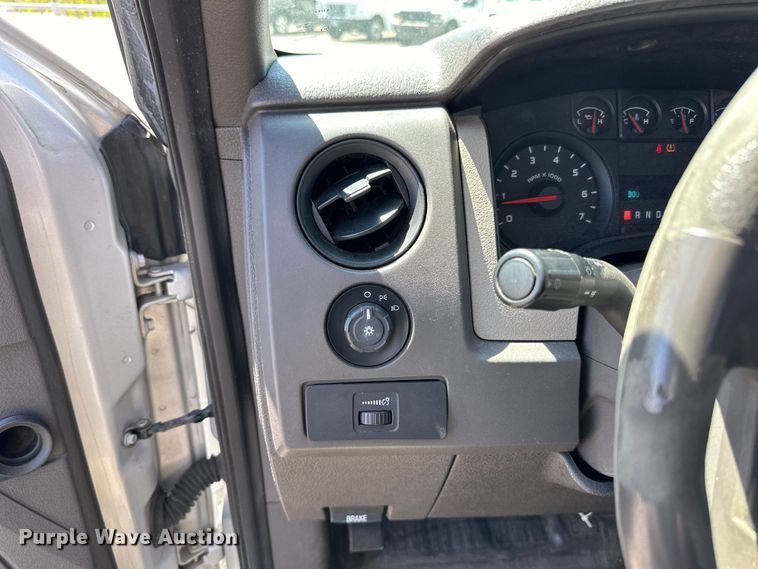 image for item LR9334 2009 Ford  F150 SuperCab pickup truck