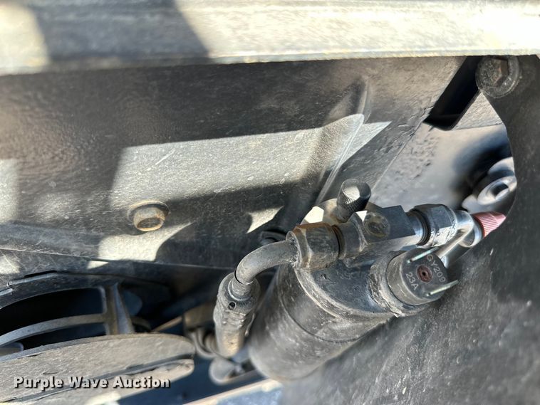 image for item LR9337 2008 Utilimaster delivery truck