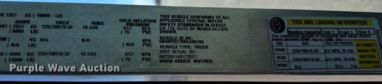 image for item LR9337 2008 Utilimaster delivery truck