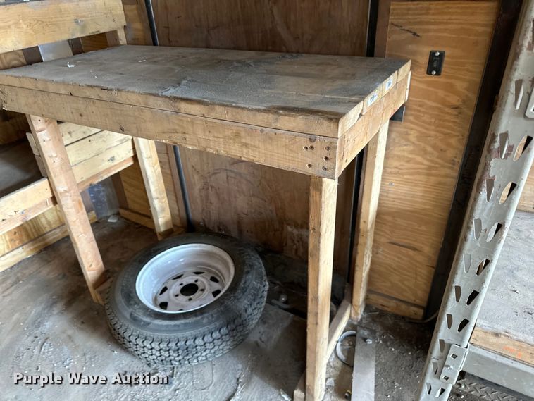 image for item LR9352 2013 Trail Master enclosed cargo trailer