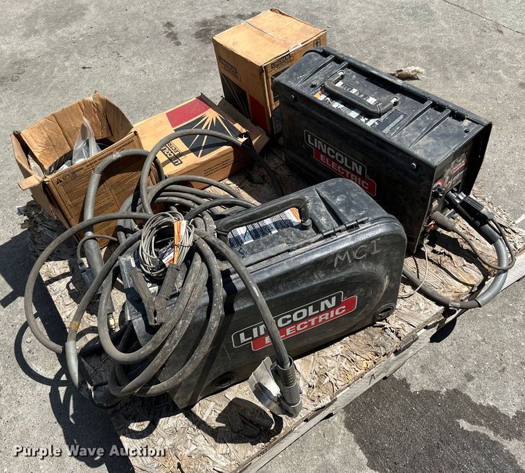 image for item LR9353 (2) Lincoln electric LN-25 pro welders